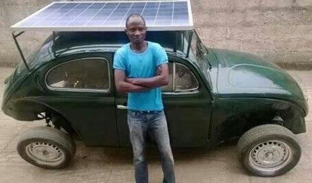Ο Νιγηριανός φοιτητής που κινεί τον σκαραβαίο του με ήλιο και αέρα