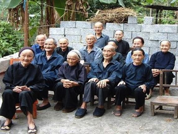 Το μυστικό μακροζωίας των αιωνόβιων κατοίκων του χωριού Bama Yao