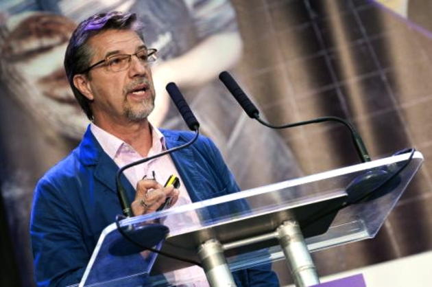 Συνεργατική οικονομία και τα Κοινά. Του Τζον Ρεστάκη