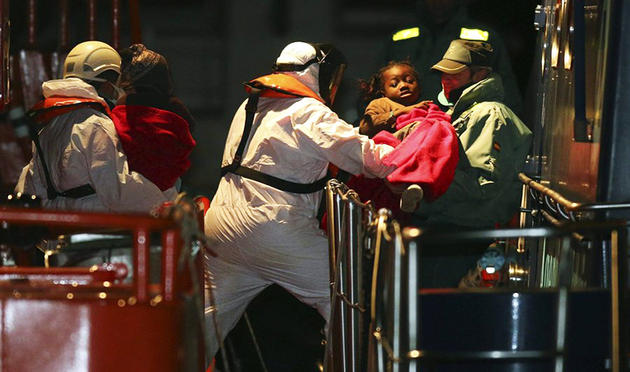 Δεν έχει τέλος αυτή η τραγωδία: Νέο πολύνεκρο ναυάγιο στη Μεσόγειο - 41 νεκροί μετανάστες