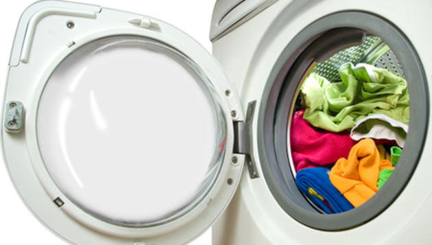Γιατί πρέπει να πλένετε τα καινούργια ρούχα δυο φορές πριν τα φορέσετε. Οι κίνδυνοι που παραμονεύουν
