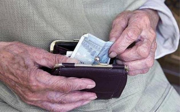 Σύνταξη 260 ευρώ για ανασφάλιστους άνω των 67 ετών