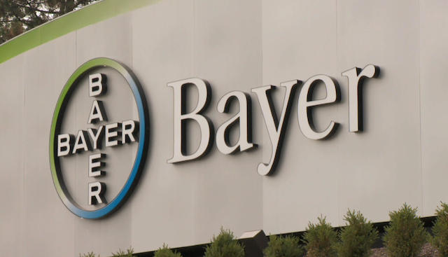 800 Έλληνες γιατρούς δωροδόκησε η γερμανική Bayer