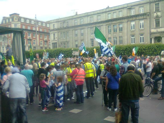 Πορεία αλληλεγγύης για την Ελλάδα και στην Ιρλανδία (φωτογραφίες)