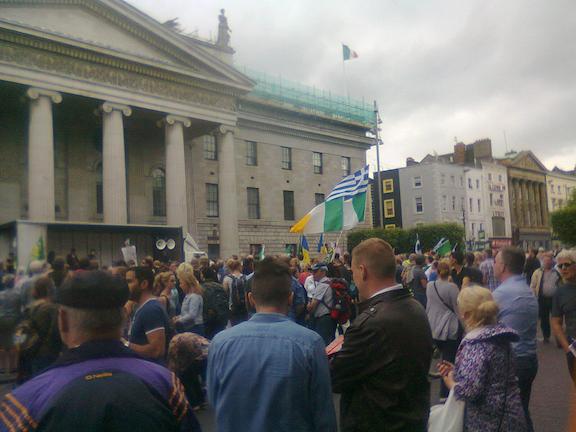 Πορεία αλληλεγγύης για την Ελλάδα και στην Ιρλανδία (φωτογραφίες)