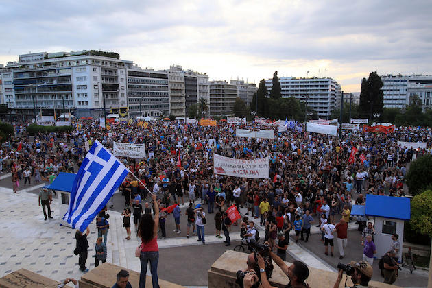 Μεγάλα συλλαλητήρια ενάντια στην λιτότητα σε Αθήνα, Θεσσαλονίκη, Βρυξέλλες, Άμστερνταμ και Βιέννη ΦΩΤΟ - ΒΙΝΤΕΟ