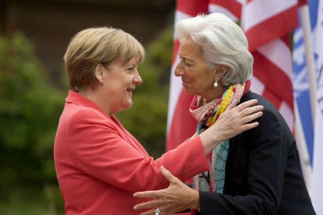 Το ΔΝΤ προτείνει περίοδο χάριτος 30 ετών για να γίνει το ελληνικό χρέος βιώσιμο!