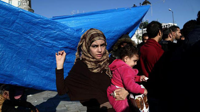 Τα επόμενα 24ωρα η μετεγκατάσταση των προσφύγων από το Πεδίον του Άρεως