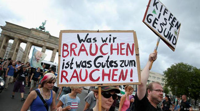 Γερμανία: Προς την αποποινικοποίηση της κάνναβης;