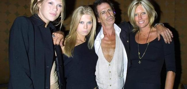 ΒΙΝΤΕΟ Keith Richards των Rolling Stones: Οταν πεθάνω θέλω οι κόρες μου να σνιφάρουν τις στάχτες μου!