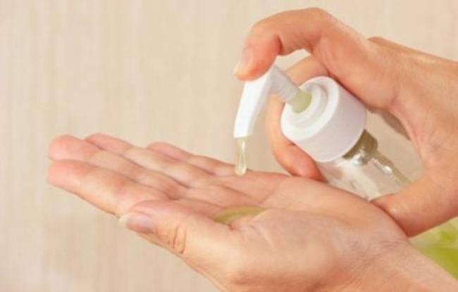 Το αντισηπτικό σαπούνι (με τρικλοζάν) δεν είναι πιο αποτελεσματικό από το απλό σαπούνι