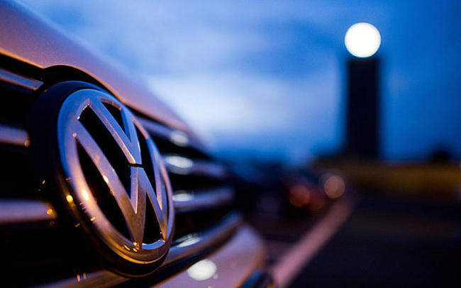 Financial Times: Η Ευρωπαϊκή Επιτροπή γνώριζε για το σκάνδαλο της Volkswagen από το 2013