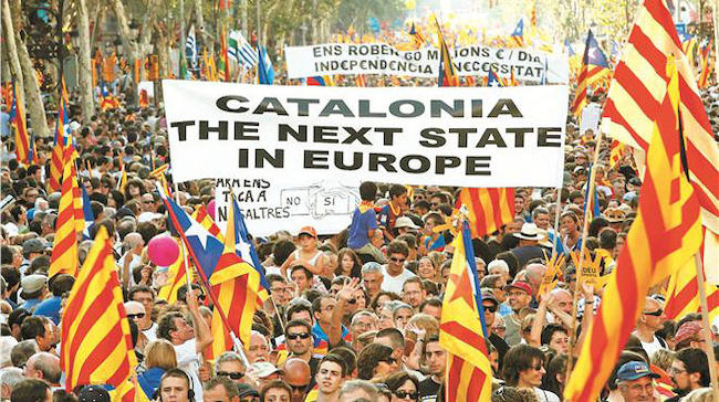 Ισπανία: Στο σκαμνί για το δημοψήφισμα ο ηγέτης των αποσχιστών στην Καταλονία