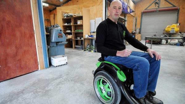 Καινοτομία: Hands-free αναπηρικό αμαξίδιο