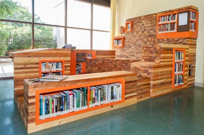 Ανταλλακτικές δημόσιες βιβλιοθήκες γεμάτες με δωρεάν βιβλία (photos)
