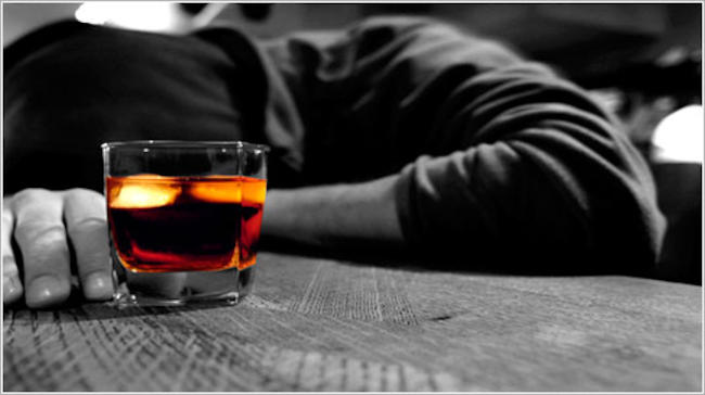 Δωρεάν ιατρική και ψυχοκοινωνική στήριξη στους εξαρτημένους από το αλκοόλ στον Δ. Αθηναίων