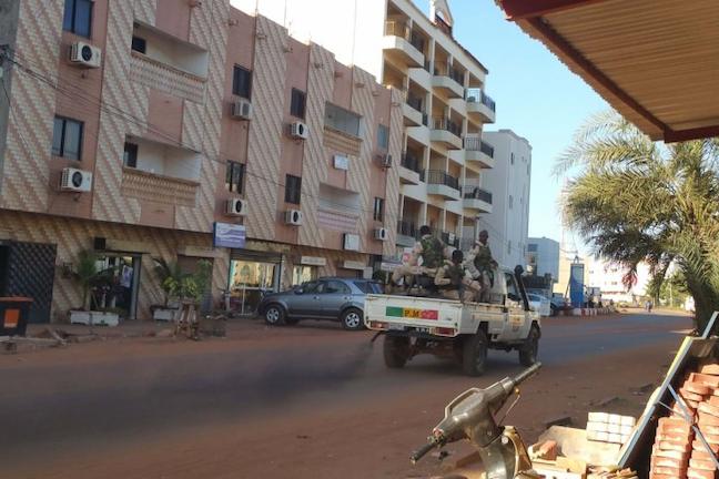 Μάλι: 27 νεκροί μετά την ομηρία από ένοπλους τζιχαντιστές