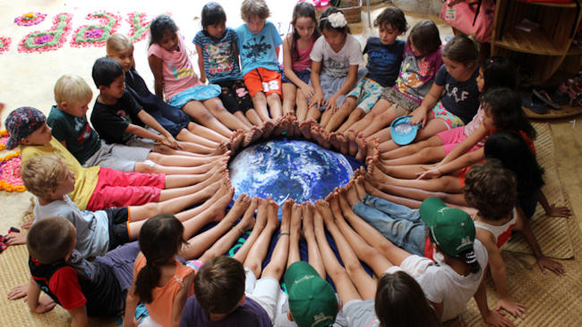 Ένα "φιλικό" προς το περιβάλλον σχολείο που όλοι θα θέλαμε να πάμε (ΕΙΚΟΝΕΣ)