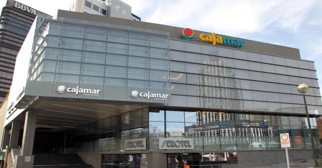 CAJAMAR: Έτσι φτιάχτηκε η μεγαλύτερη αγροτική συνεταιριστική πιστωτική τράπεζα της Ισπανίας