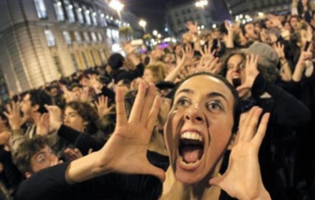 Η συμμετοχή 8 εκατομμύριων νέων αγανακτισμένων ψηφοφόρων κρίνει στις βουβές Ισπανικές εκλογές