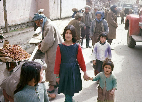 1960: Η ζωή στο Αφγανιστάν πριν τους Ταλιμπάν (ΕΙΚΟΝΕΣ)