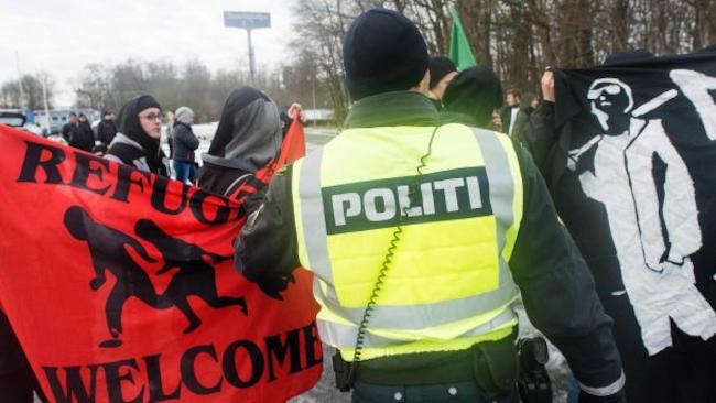 Δανία όπως ναζιστική Γερμανία: Και με το νόμο πλέον η κατάσχεση περουσιακών στοιχείων των προσφύγων