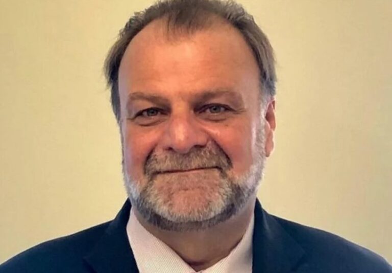 Λάζαρος Λασκαρίδης: Έχασε τη μάχη για τη ζωή ο δημοσιογράφος και αντιδήμαρχος Καλλιθέας