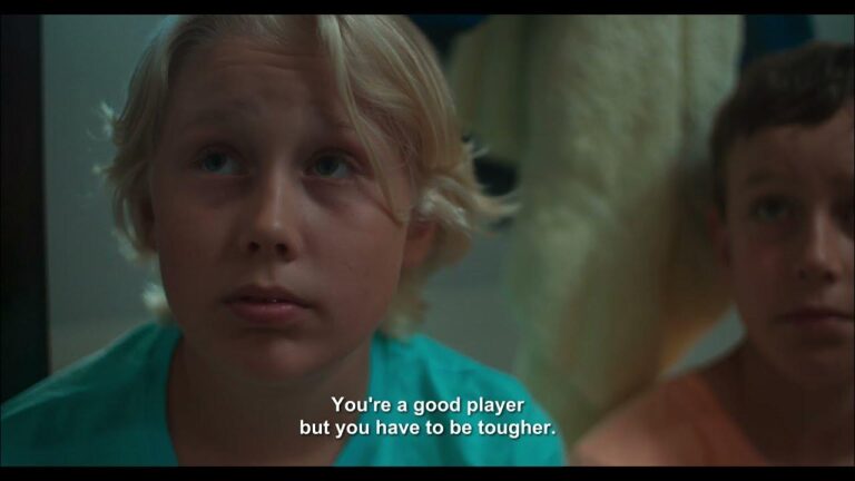 Πολύχρωμο Σχολείο: Στηρίζουμε την εκπαιδευτικό που ενέταξε την ταινία “Shower Boys” στο μάθημά της