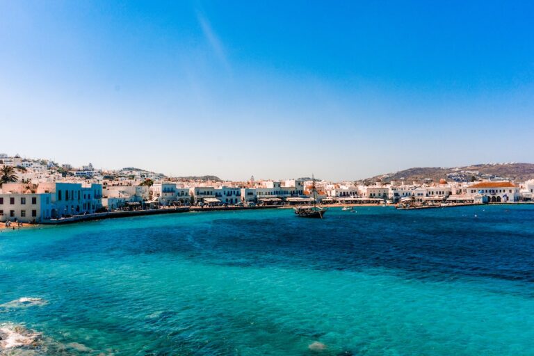 Daily Telegraph: Τα τελευταία άθικτα νησιά της Ελλάδας -«Δεν μοιάζουν με τίποτα άλλο στη γη»