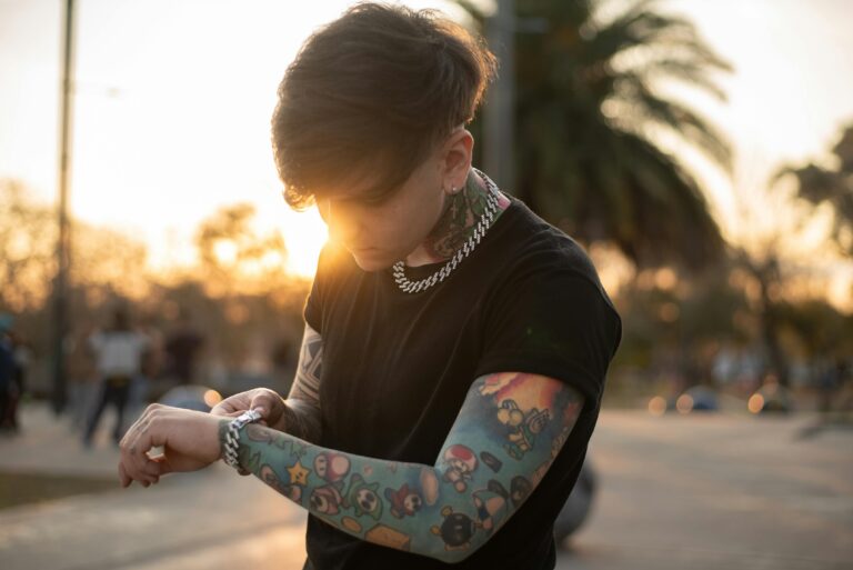 Τατουάζ: Η σπάνια επιπλοκή που μπορεί να προκαλέσει μόνιμη βλάβη στην όραση